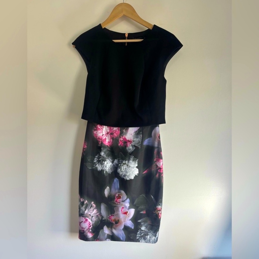 TED BAKER LIttle Black Dress with a twist.  Floral Beryll Ethereal Posie. Size 0